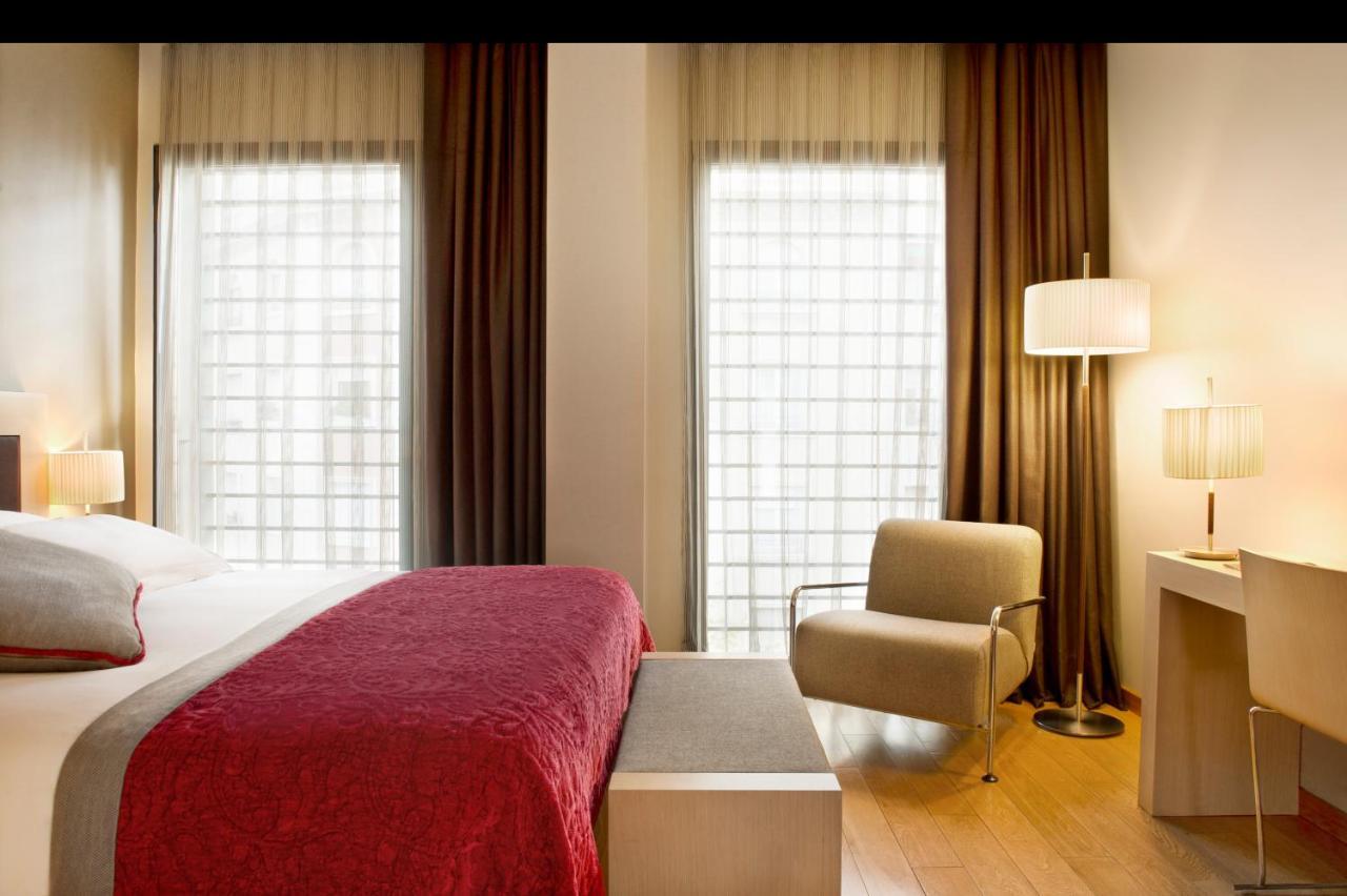 Hotel Villa Emilia Barcelona Luaran gambar